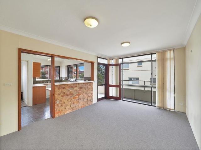 6/7 Linsley Street, NSW 2111