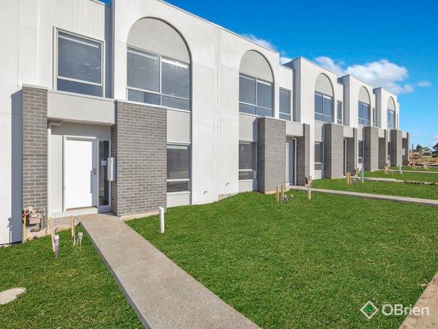 84 Carnival Boulevard, VIC 3806
