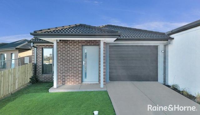 67 Micropora Drive, VIC 3024