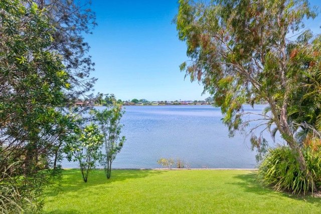 7 Acron Street, QLD 4221