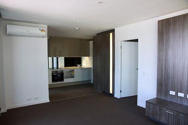 1211/220 Spencer Street ( 7048y ), VIC 3000