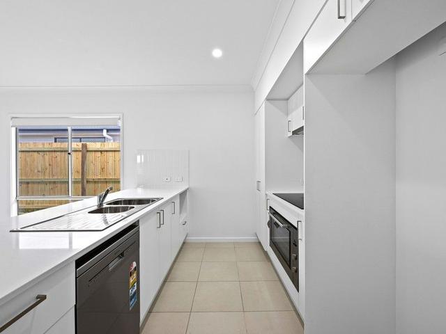 34 Florida Crescent, QLD 4300