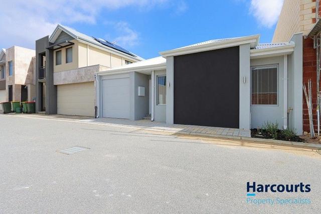 4/2 Pearson Drive, WA 6164