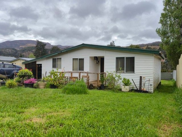 2 Clark Street, TAS 7467