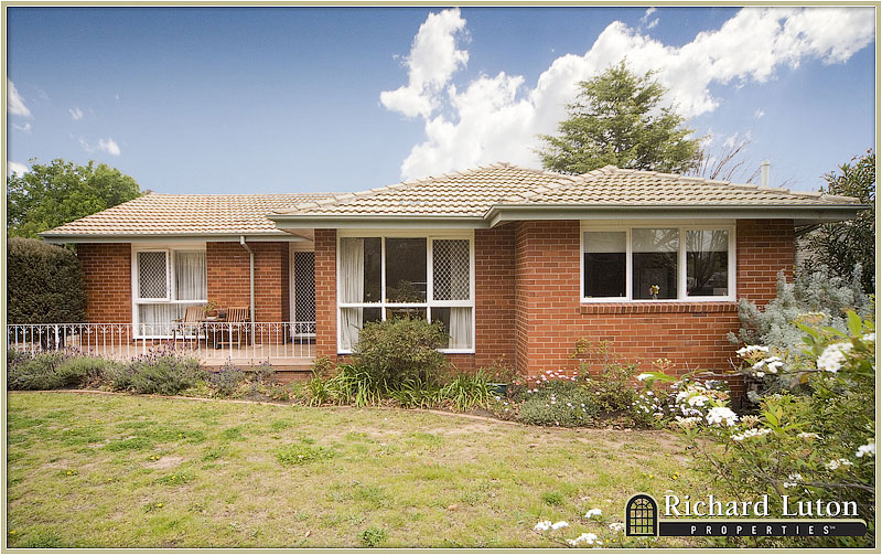 10 Harris Street, Hackett ACT 2602 Allhomes