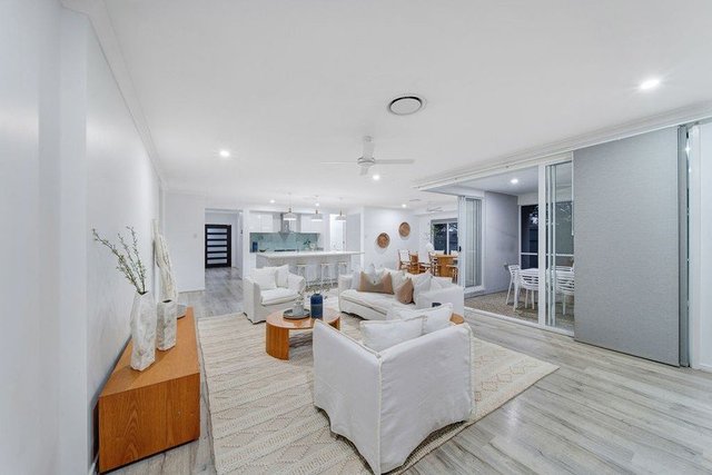 46 Stone Cres, QLD 4551