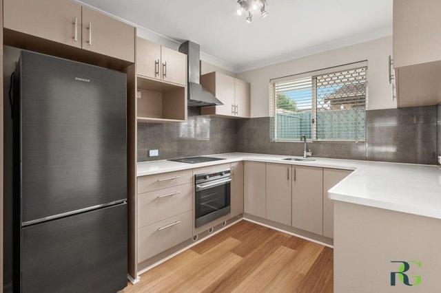 8/21 Elizabeth Street, WA 6051