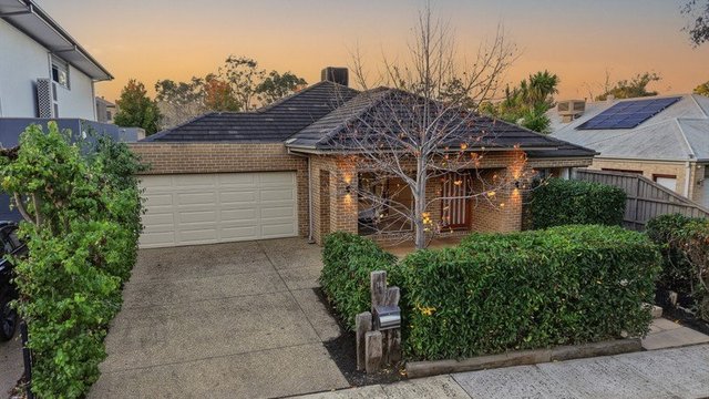 18 Carbine Way, VIC 3975