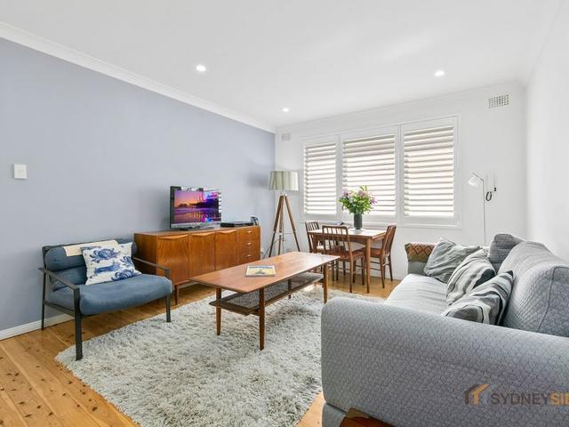 2/1 Brooklyn Street, NSW 2204
