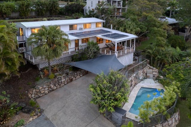 12 Radiata Court, QLD 4221