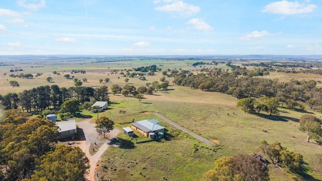 7293 & 7295 Federal Highway, Yarra /, NSW 2580
