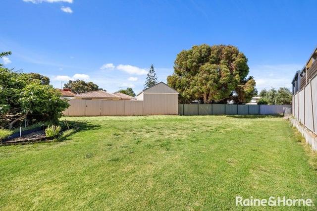 11B Moore Street, WA 6230