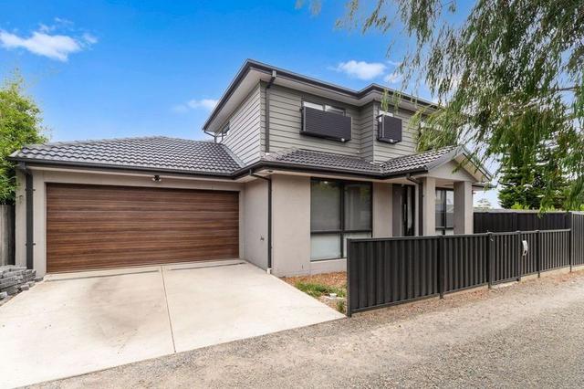 8 Nolan Lane, VIC 3199