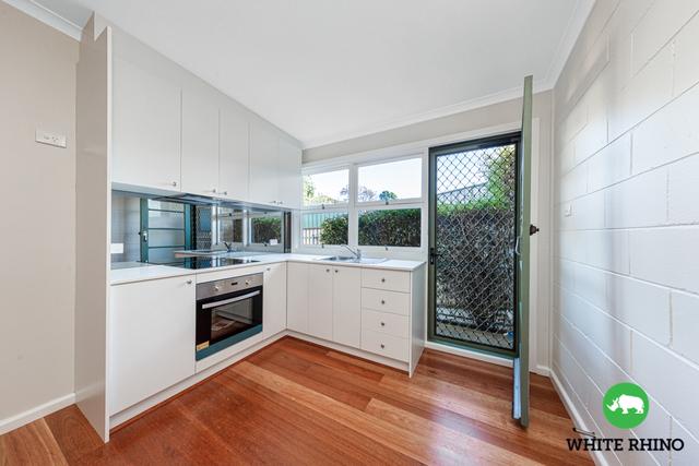 2/44 Kinkora Place, NSW 2620