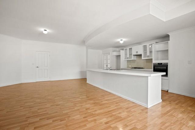 6 Coastal  Retreat, WA 6210