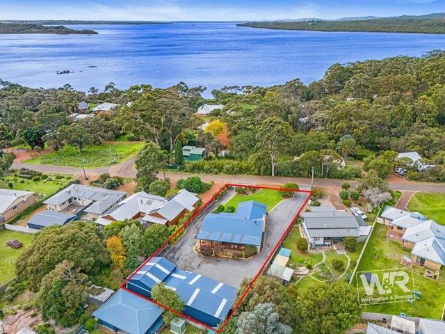 60 Minsterly Road, WA 6333
