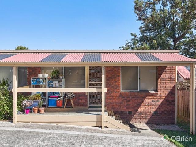 4/6 Railway  Avenue, VIC 3818