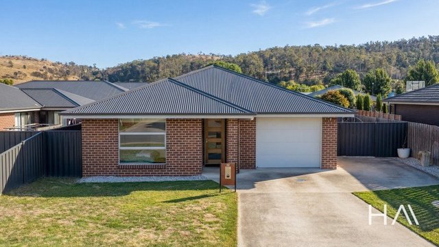 2/20 Cook  Street, TAS 7290