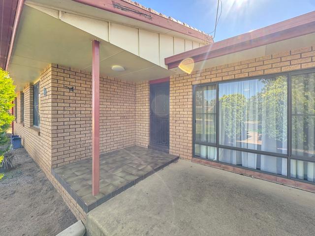 8 Meadowbank Drive, NSW 2830