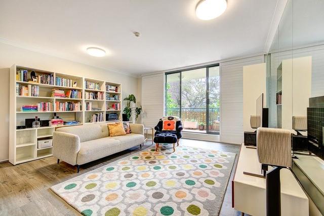 402/39 McLaren Street, NSW 2060