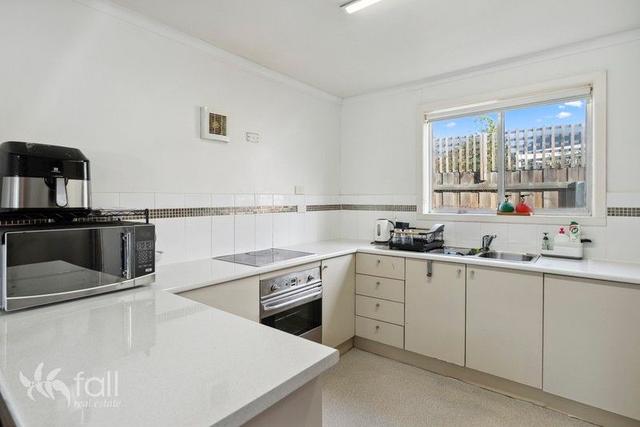 2/11 Johnston Street, TAS 7009