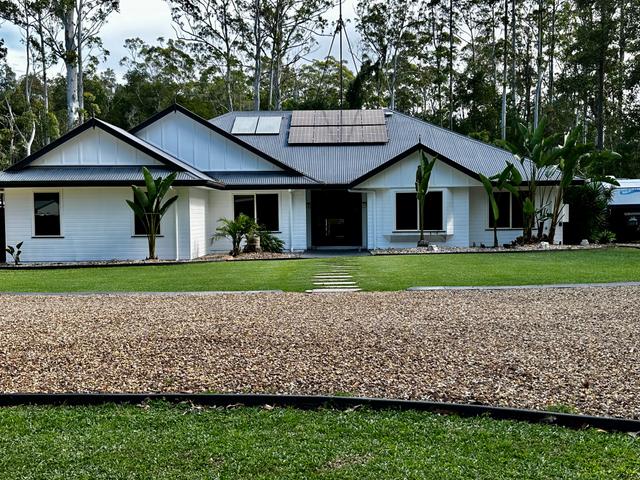 111 Stratford Park Drive, QLD 4568