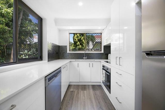 2/53 Albion Avenue, QLD 4220