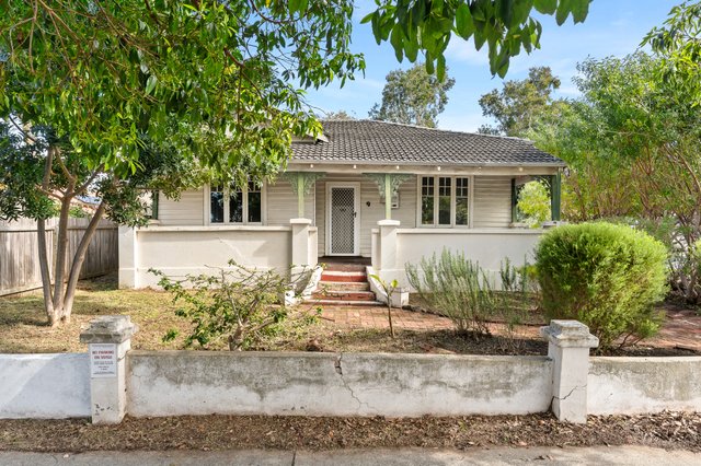 9 Clifton Street, WA 6009