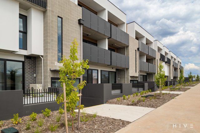 25/16 Alex Colley Crescent, ACT 2611