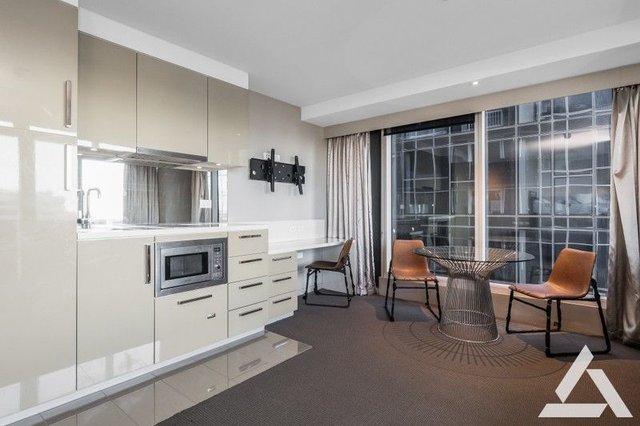 812/452 St Kilda Road, VIC 3000