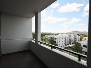 Balcony (2019-01-07)