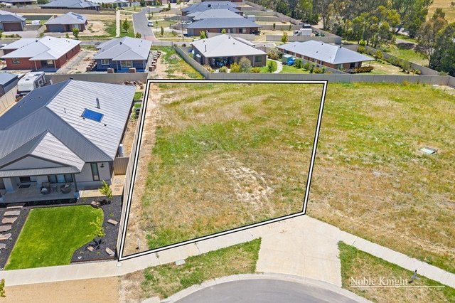 21 Buckland  Court, VIC 3717