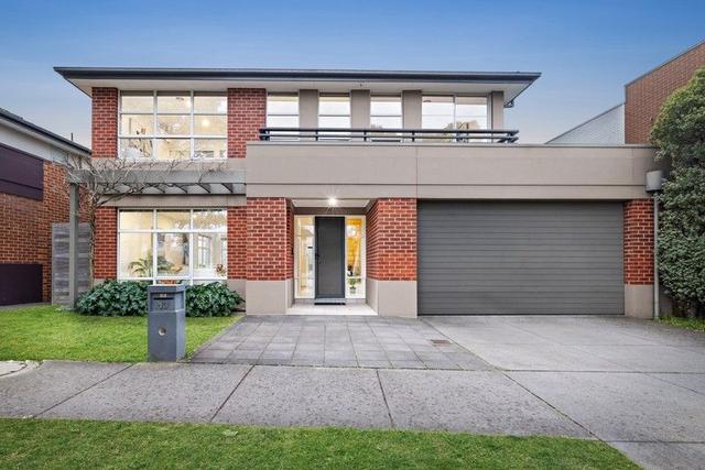13 Lords Avenue, VIC 3170