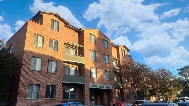 2/22 Norfolk Street, NSW 2170