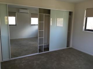 Bedroom 1 (2017-04-01)