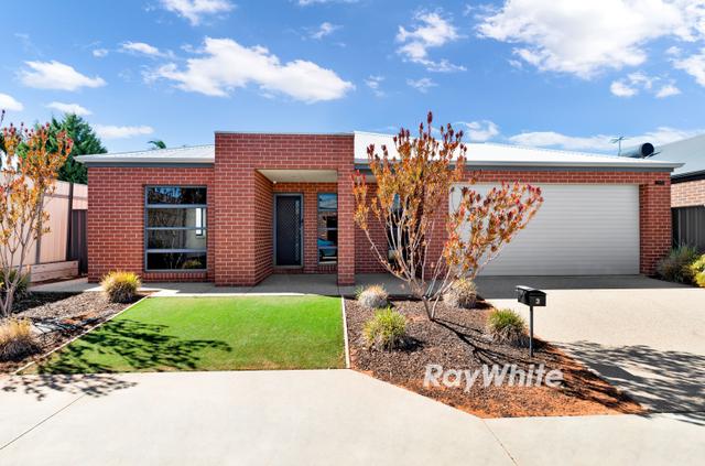 3 Sacred Court, VIC 3498