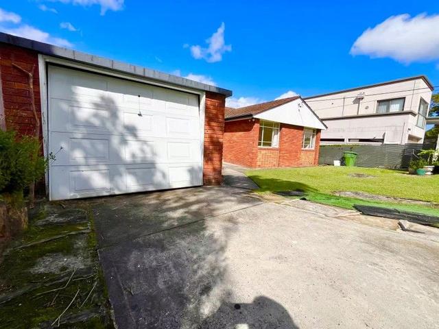 27 Allambie Avenue, NSW 2070