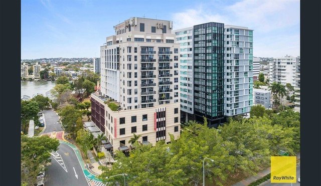 701/188 Shafston Avenue, QLD 4169