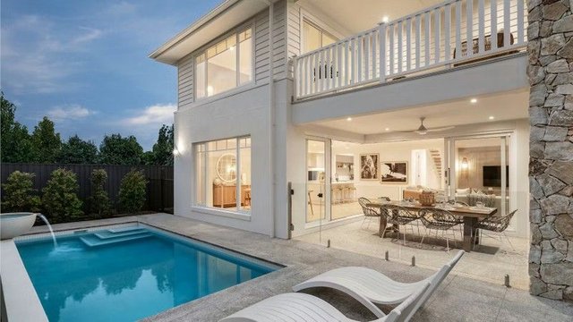 100 Pacific Parade, QLD 4272