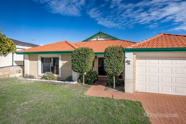 74 Clydebank Crescent, WA 6028