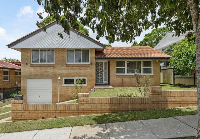 4 Balloch Street, QLD 4122