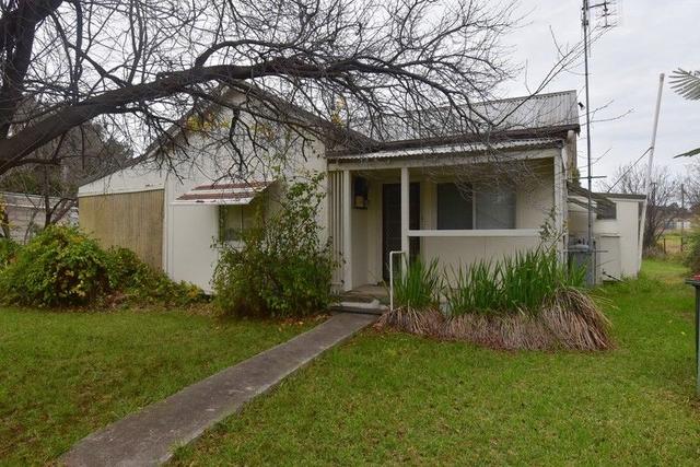 49 Alexander Street Stuart Town Via, NSW 2820