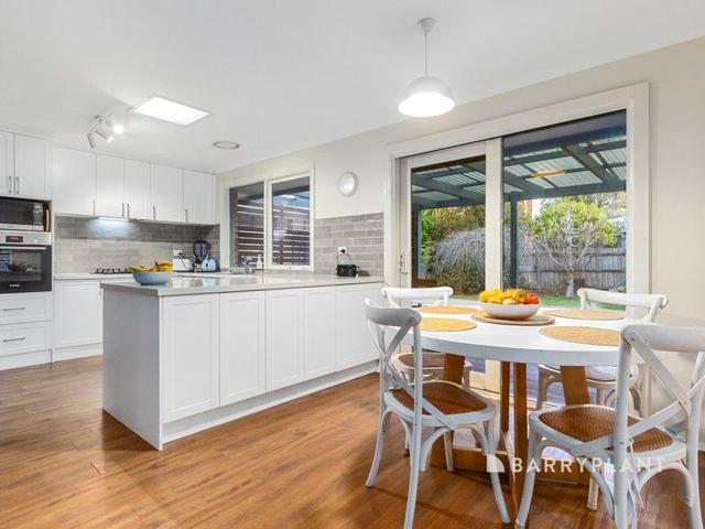 7 Gould  Close, VIC 3152
