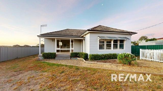 33 Hart Street, NSW 2663