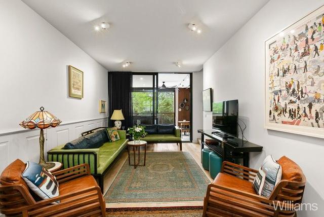 13 Nelson Place, VIC 3016