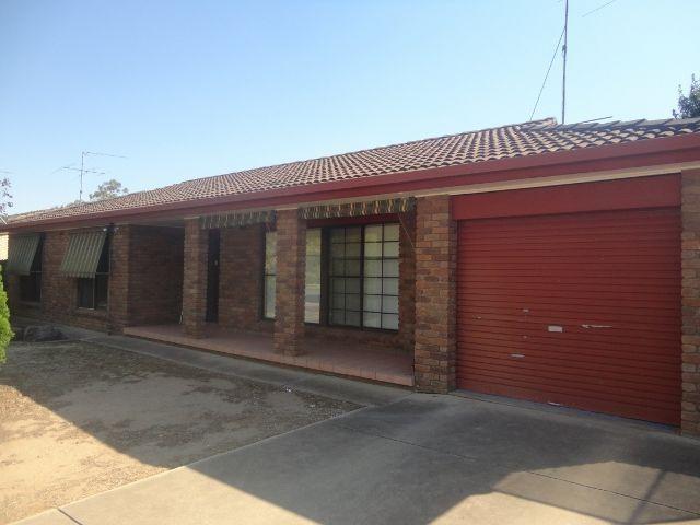 9 Yarragundry Street, NSW 2652