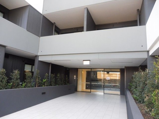 402/10 Clinch Avenue, VIC 3072