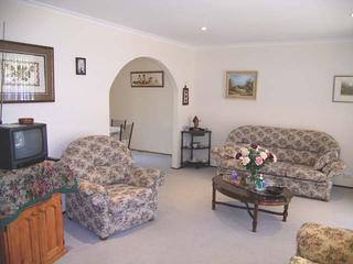 Lounge (2005-03-14)