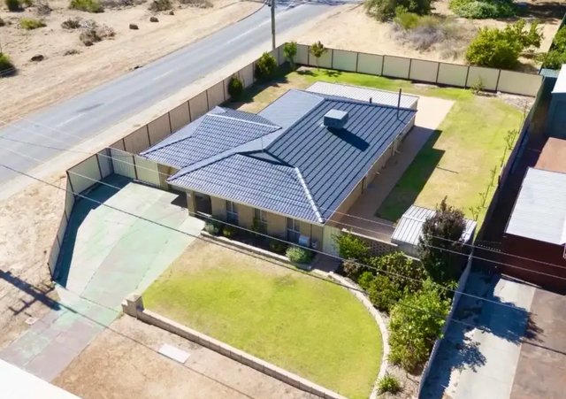 1 Aralia Way, WA 6058