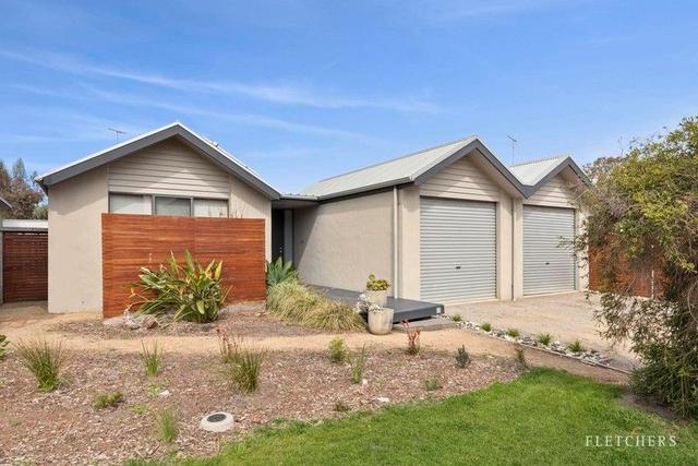 12 Roddick Grove, VIC 3225